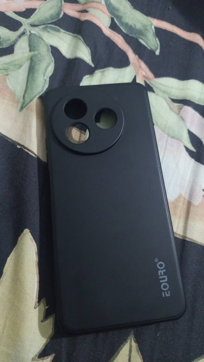 Itel S24 4