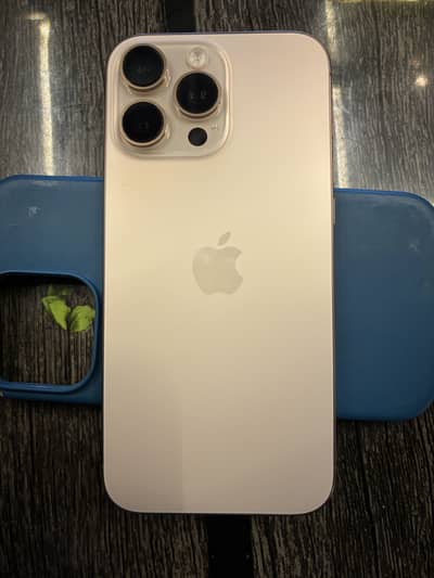 Apple iPhone 16 Pro Max