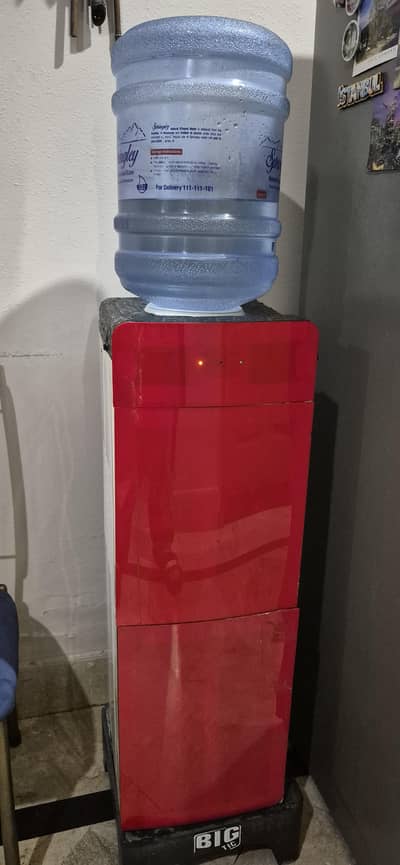 Enviro water dispenser with fridge