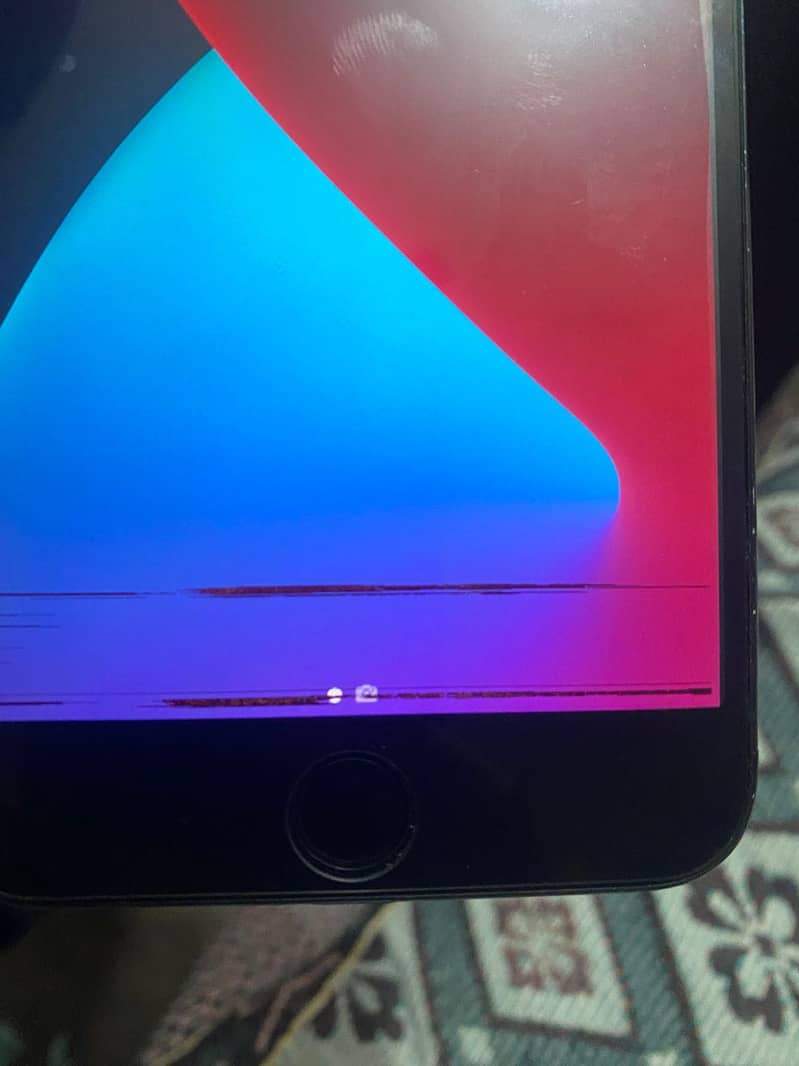 Apple iPhone 7 Plus 2