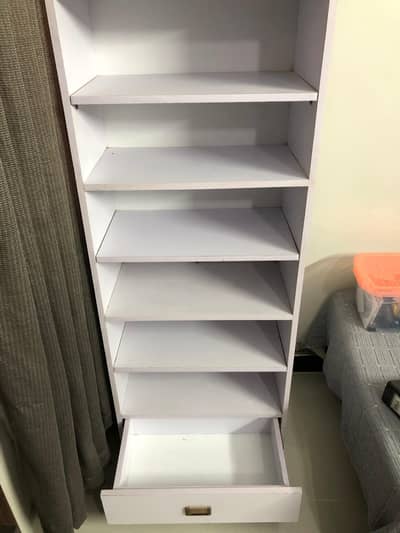 Book shelf