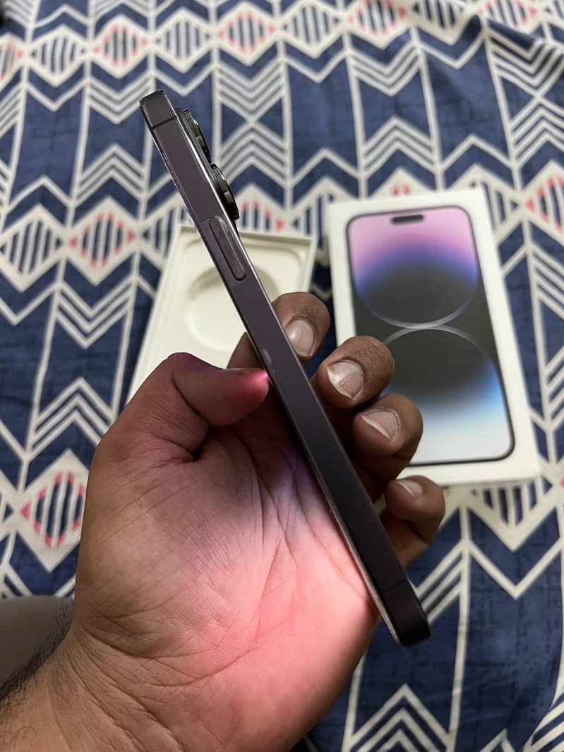 Apple iPhone 14 Pro Max 2