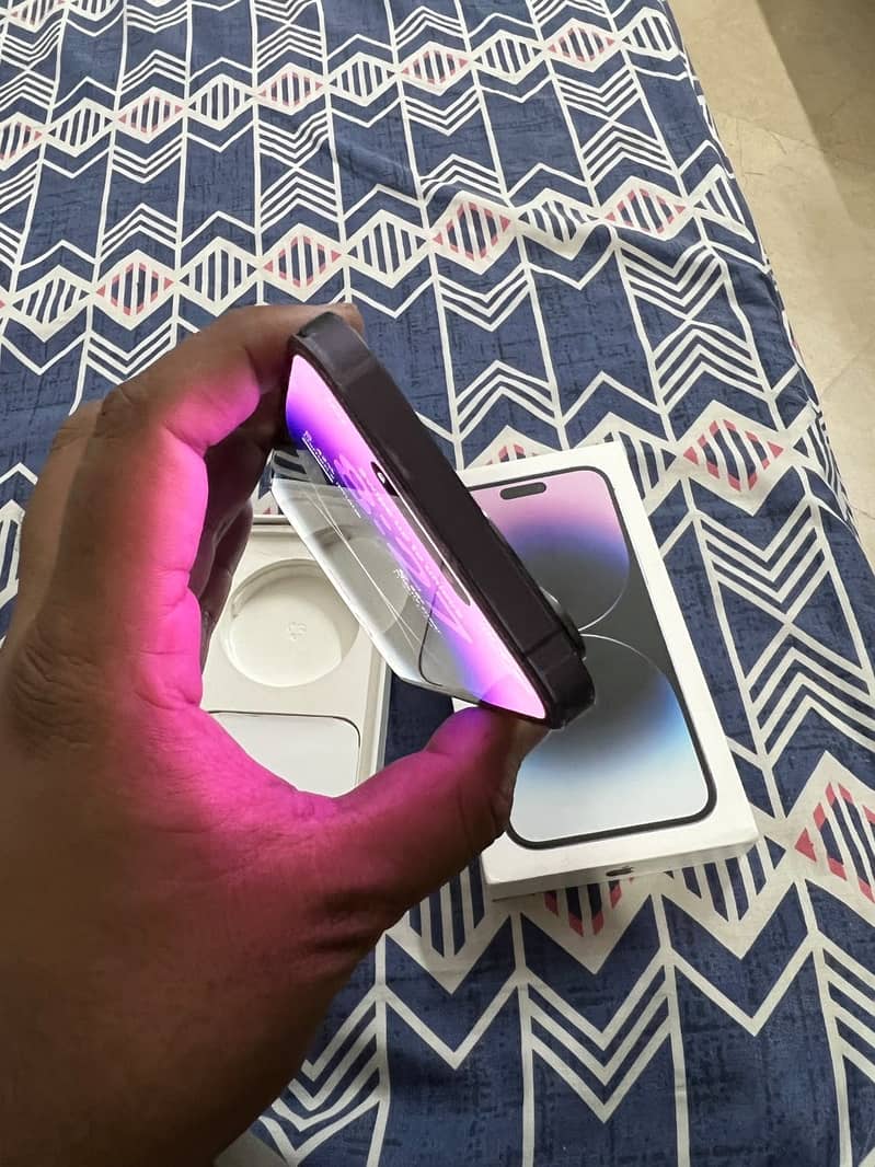 Apple iPhone 14 Pro Max 3