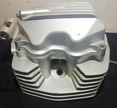 Honda 125 Complete Head (New In Condition)