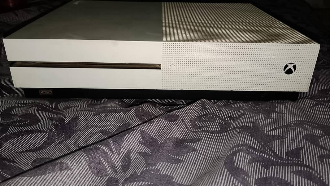 Xbox one s 13