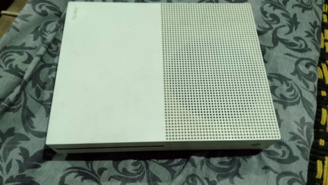 Xbox one s 14