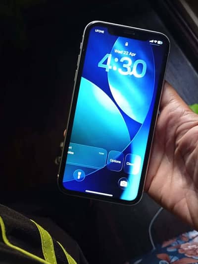Apple iPhone 11 Pta approved 128gb