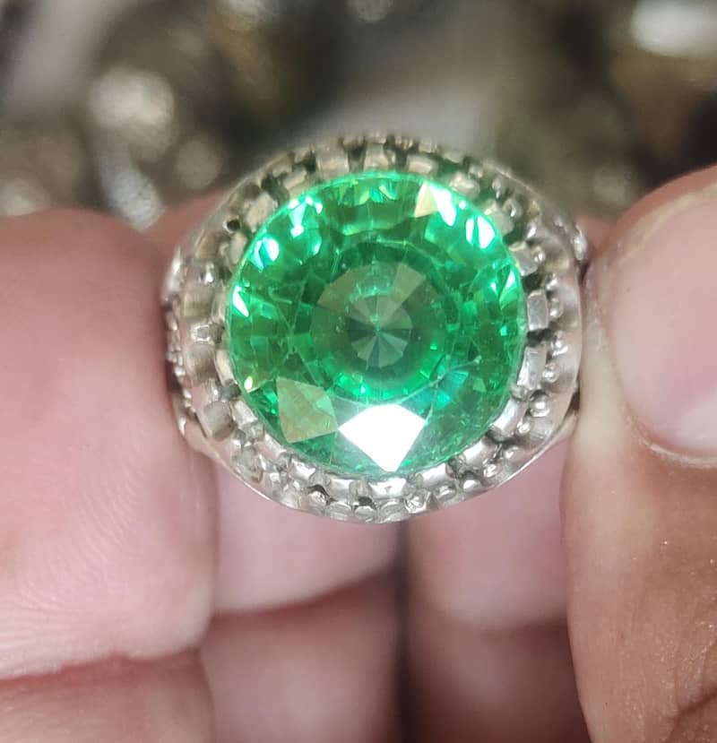 emerald 1