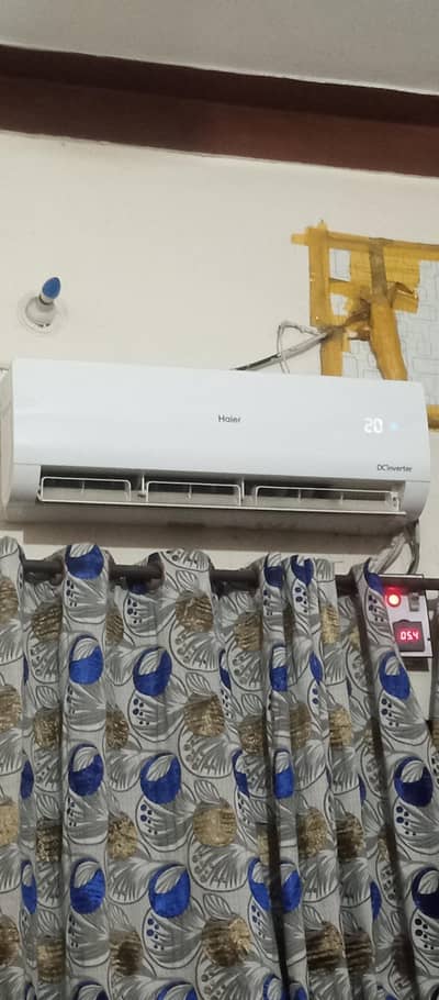One Hand use Ac For Sale
