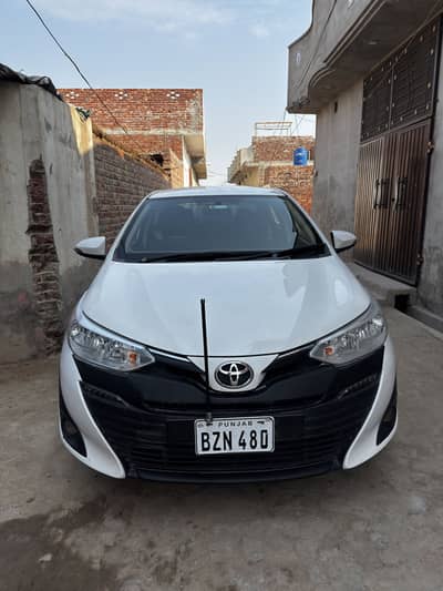 Toyota Yaris Ativ 2021 minor Accident