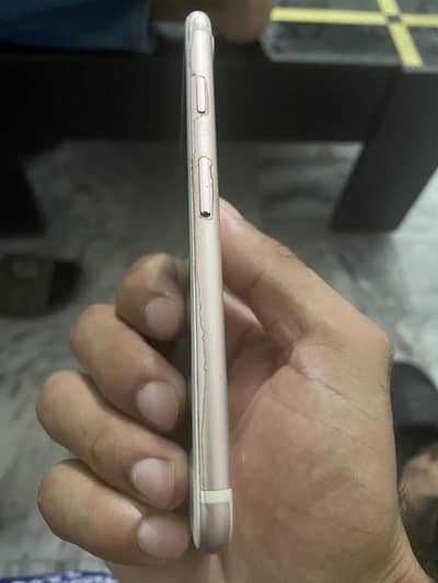 Apple iPhone 7 32gb all okay