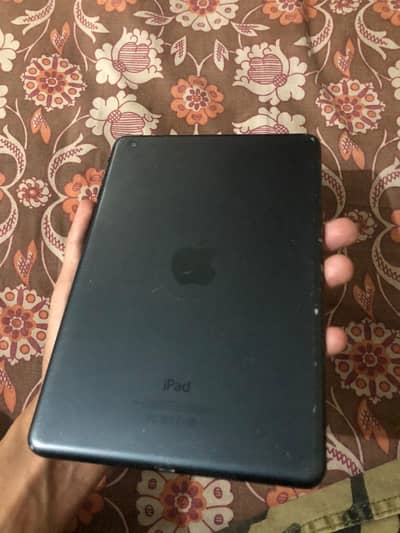 ipad 64gb 10/9 condition