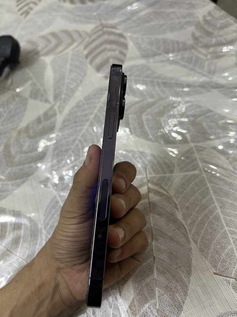 iPhone 14 Pro Max 9