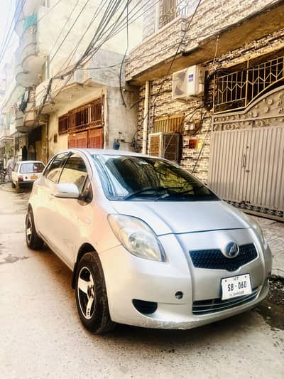 Toyota Vitz 2007