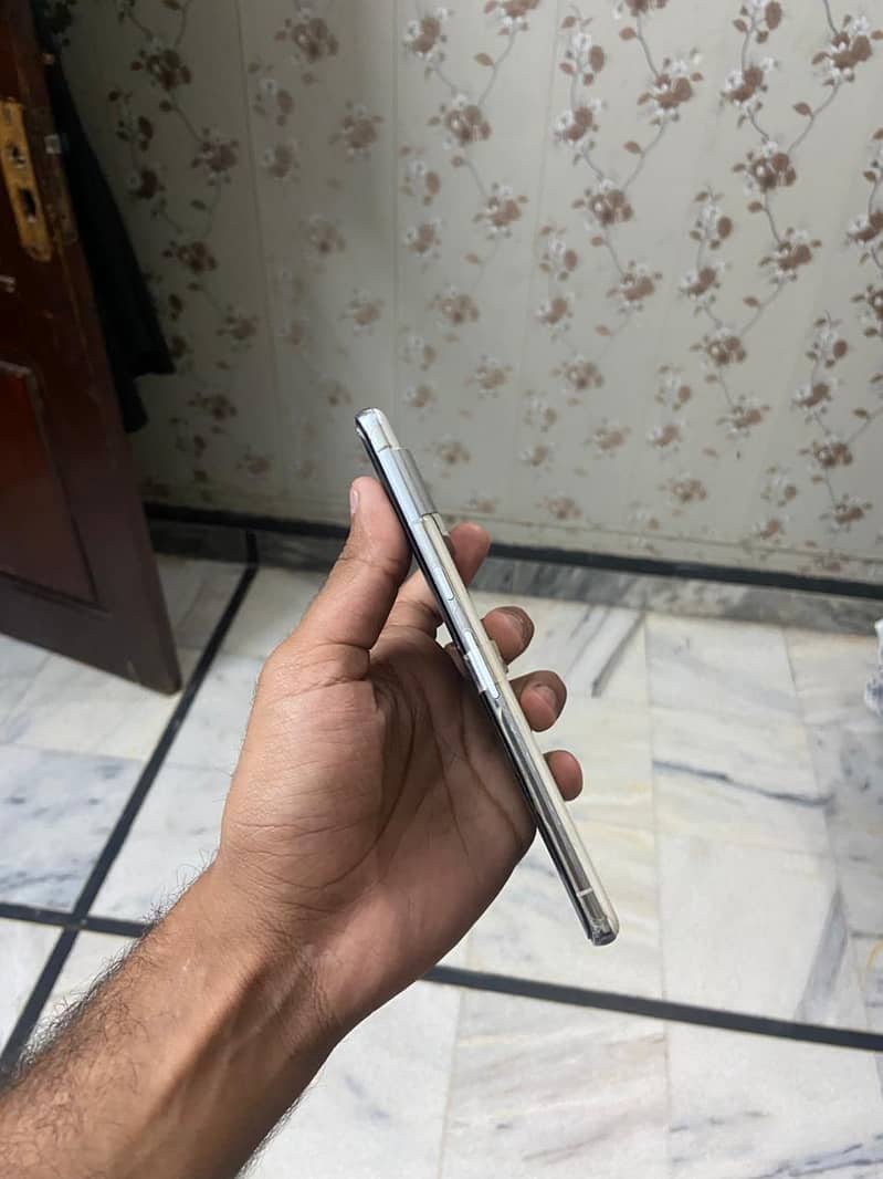 Google Pixel 7 Pro 4