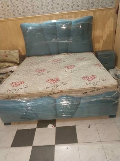 king size bed available
