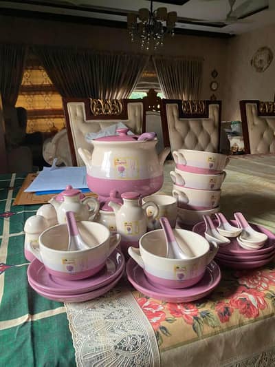 cute fresh new dinner set
