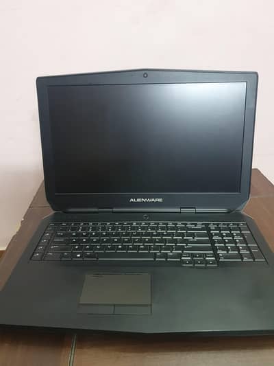 Alienware 17 R2