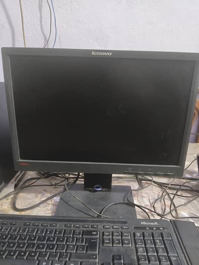 Complete Core i5 6th Gen Gaming/Office PC Setup with 19" Lenovo LCD