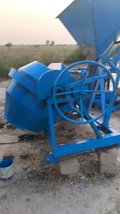 Block maker and mixer machine