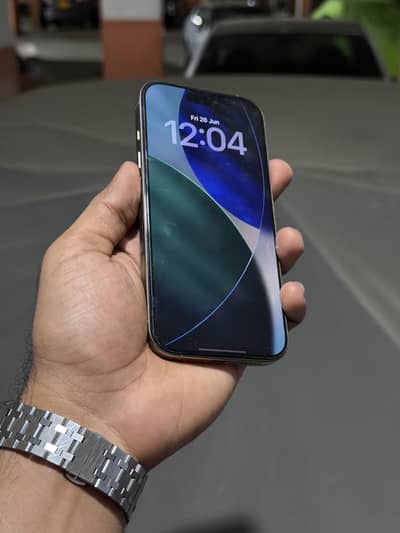 Apple iPhone 16 Pro