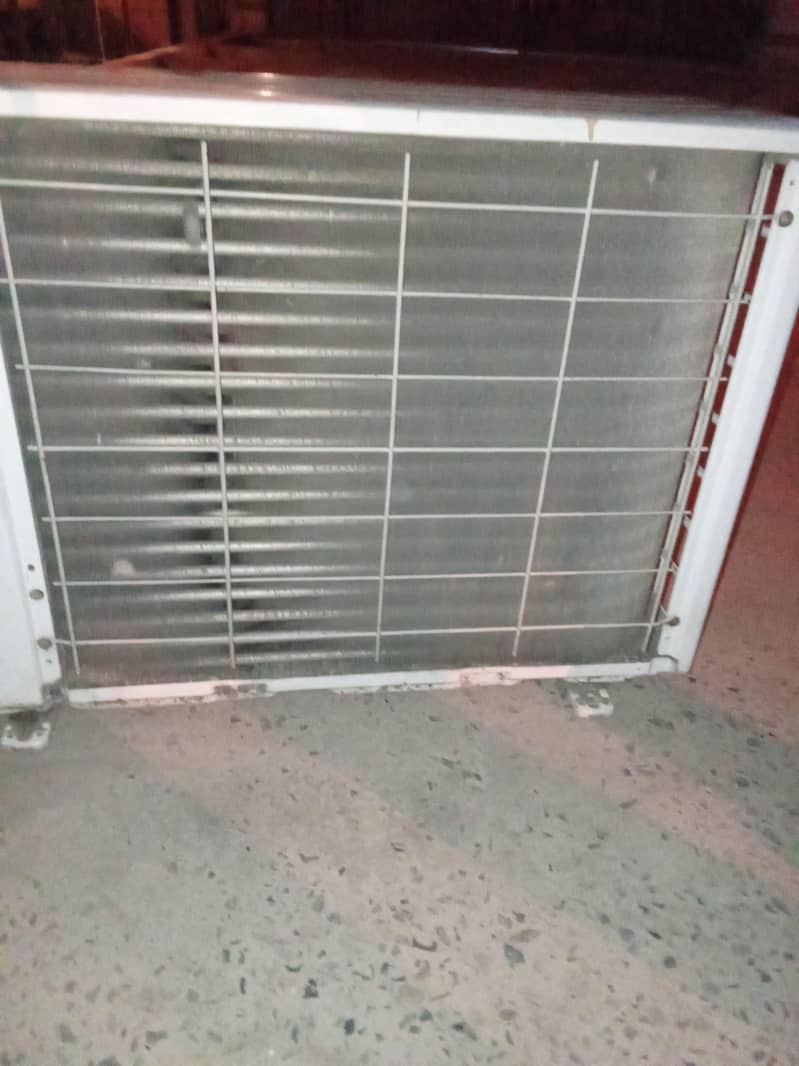 Dawlance split Ac 1