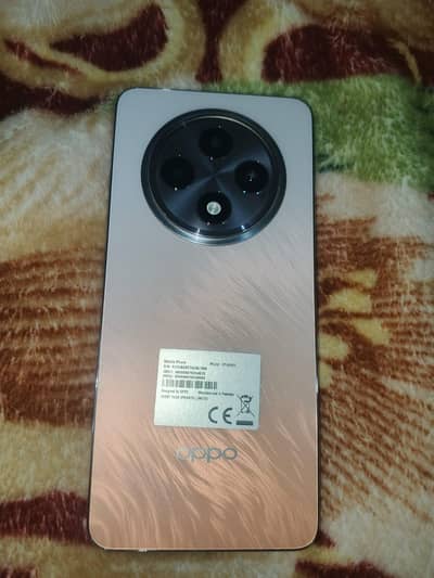 OPPO Reno12 F