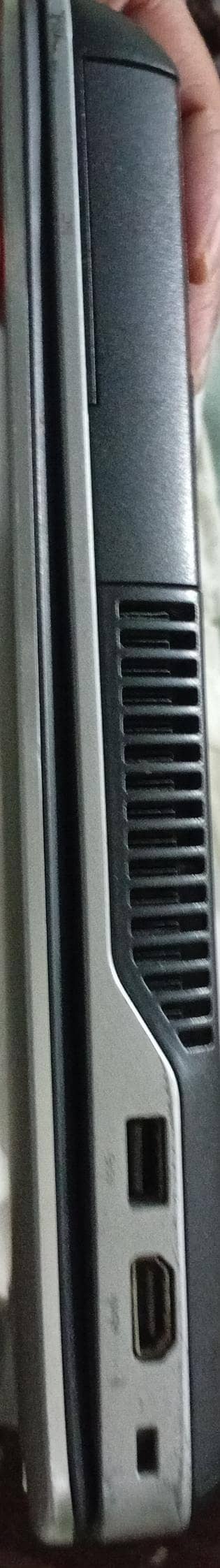Dell Latitude E6540 4