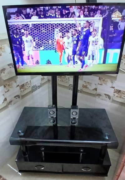 TV  TROLLEY / CONSOLE