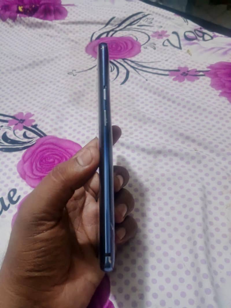 One Plus 7 Pro 1