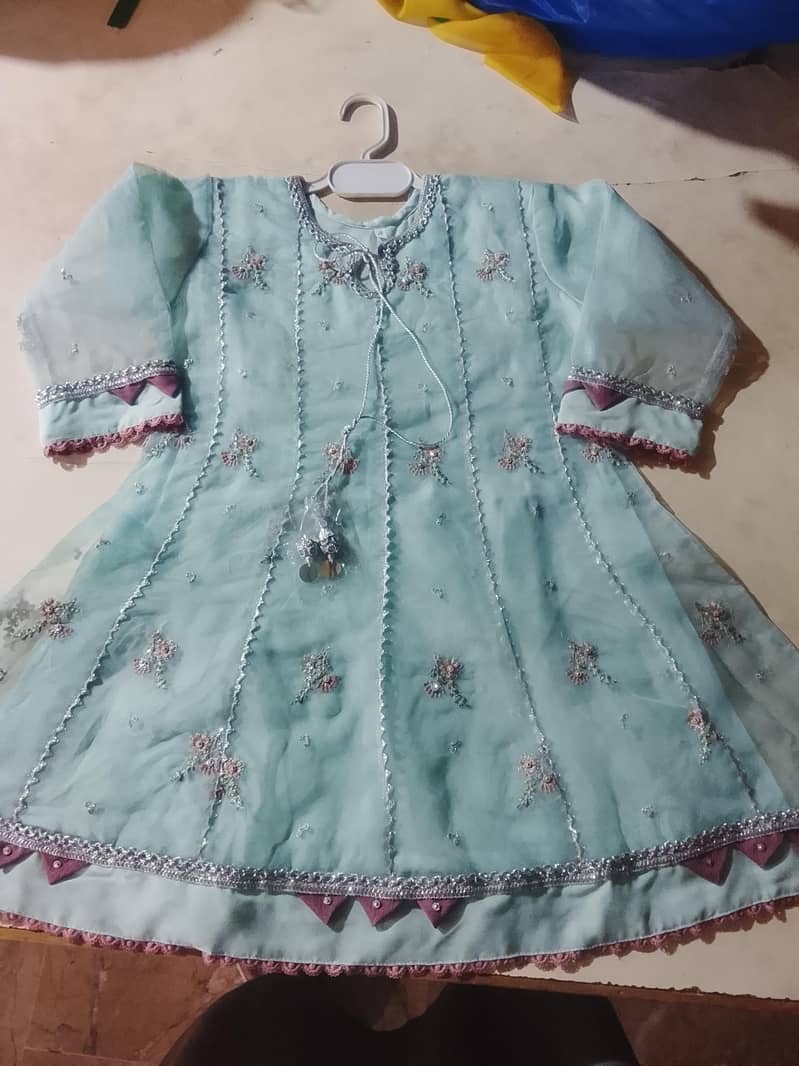 frocks 0