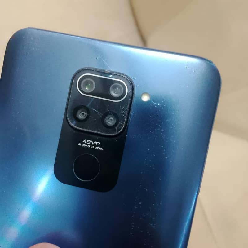 Xiaomi Redmi Note 9 4