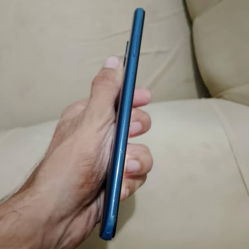 Xiaomi Redmi Note 9 5