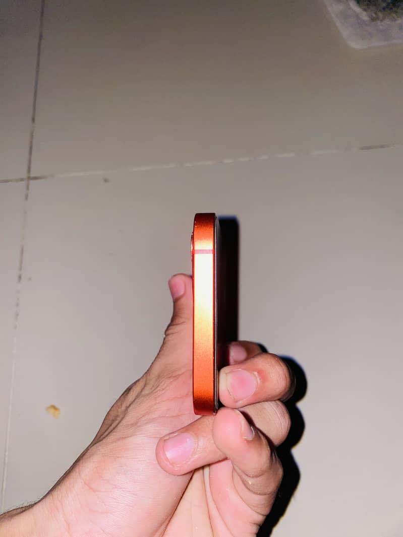 iPhone 12 3