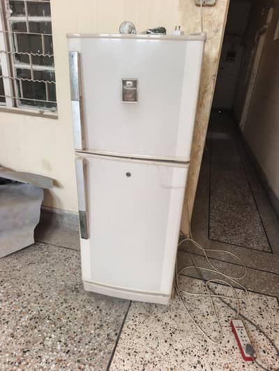 dawlance fridge
