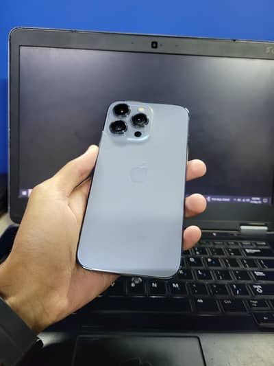 Apple iPhone 13 Pro