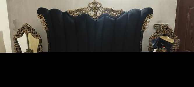 King size Bed and side table and 3 doors Almari