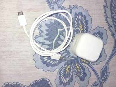 iPhone orignal charge 20W and cable
