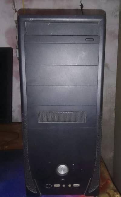 Intel Core i5 4th Gen With 2 gb Nvidia Quadro K620 Graphic Card