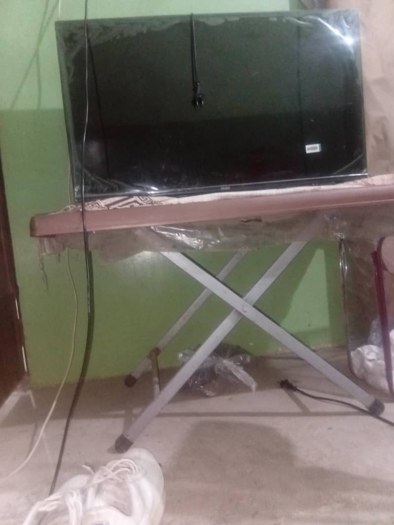 folding table 2
