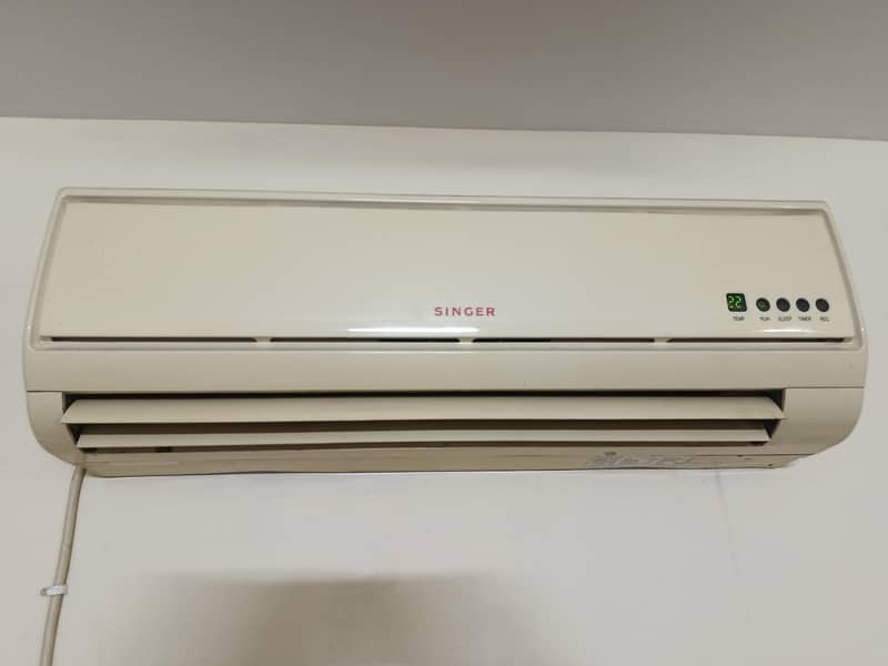Singer Ac 0