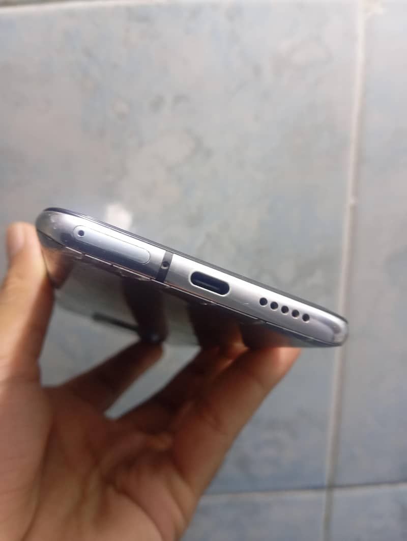 One Plus 7T 3