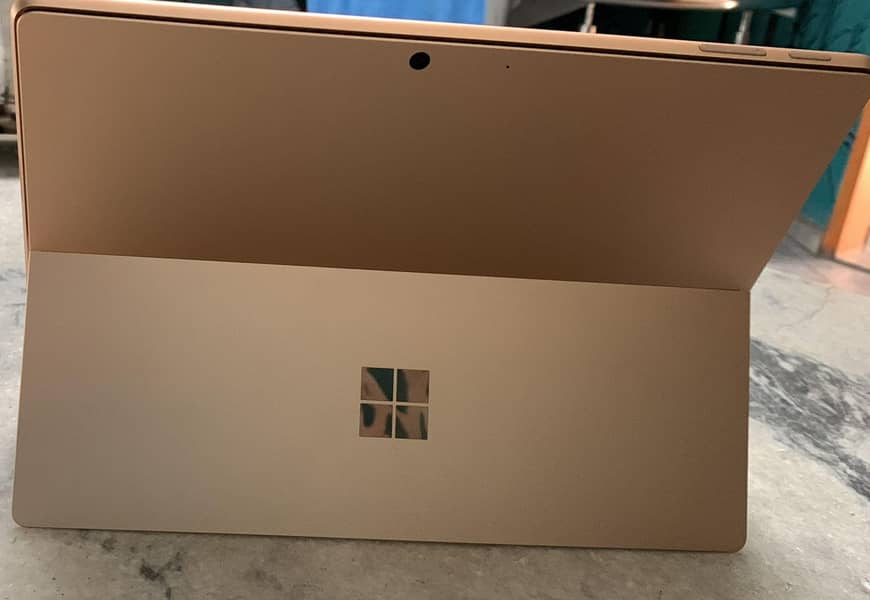 Microsoft surface 6