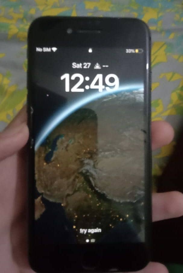 Apple iPhone 8 1