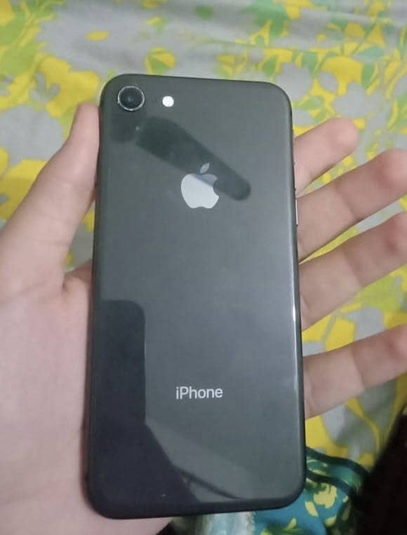 Apple iPhone 8 2
