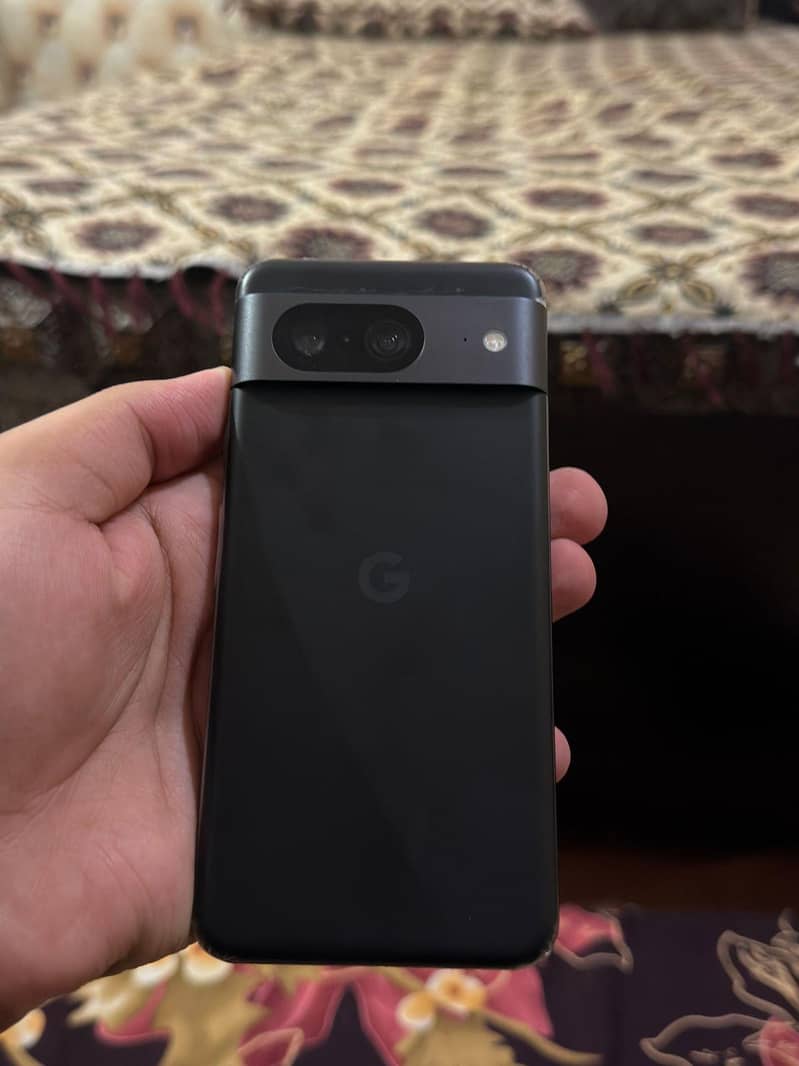 Google Pixel 8 1