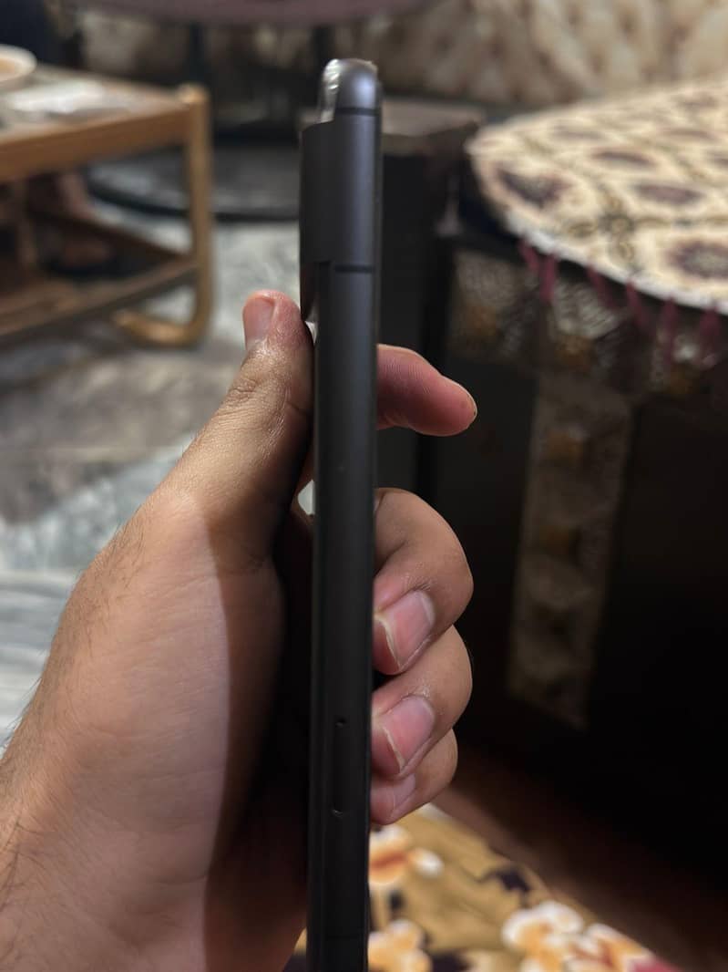 Google Pixel 8 3