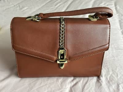 Branded bags lowest price