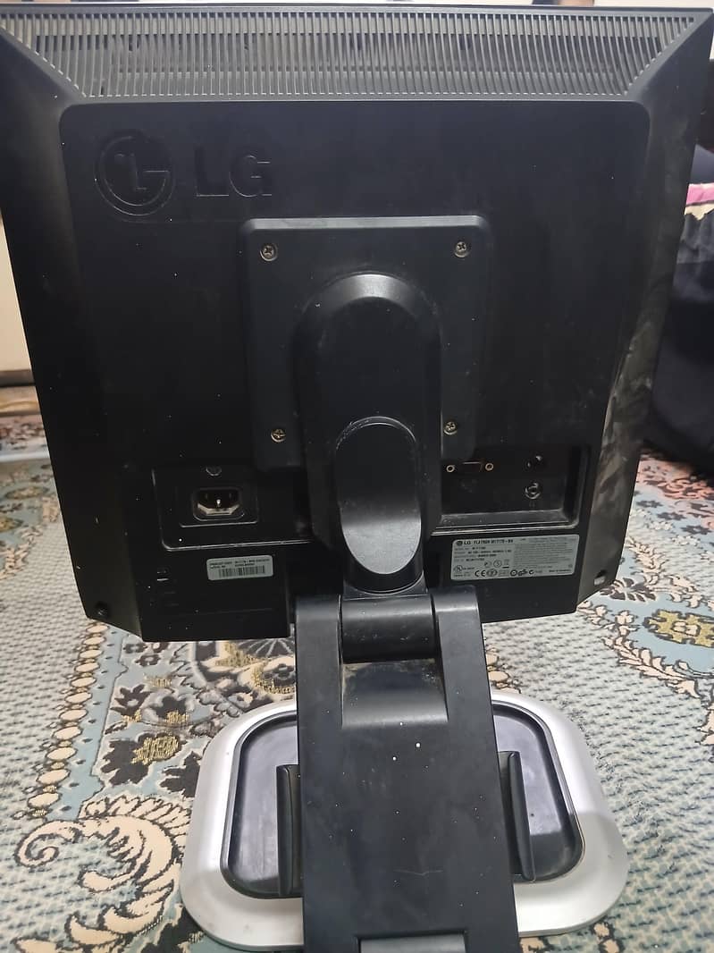 lg screen 2