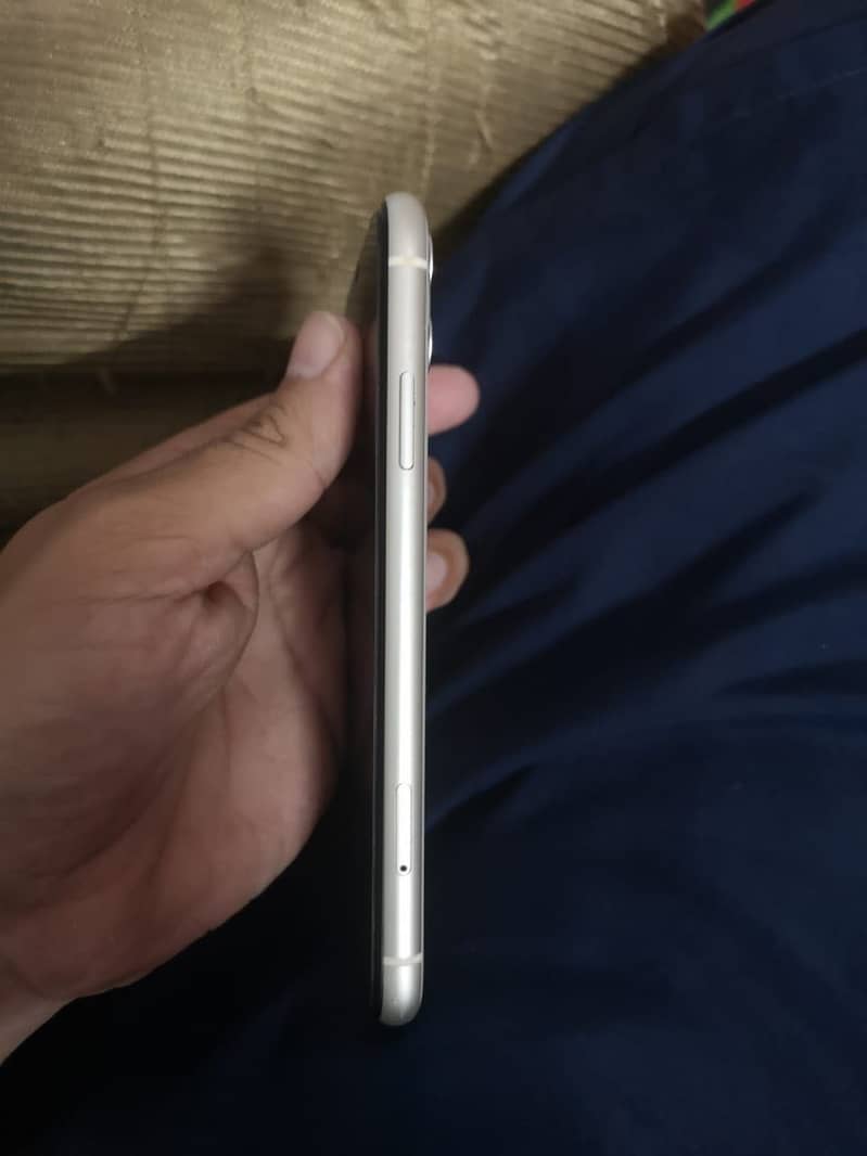 Iphone 11 3
